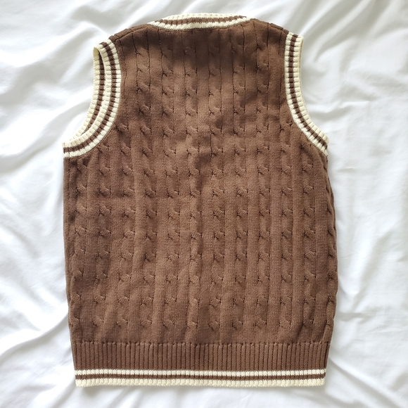 Brandy Melville brown sweater vest - Picture 2 of 3